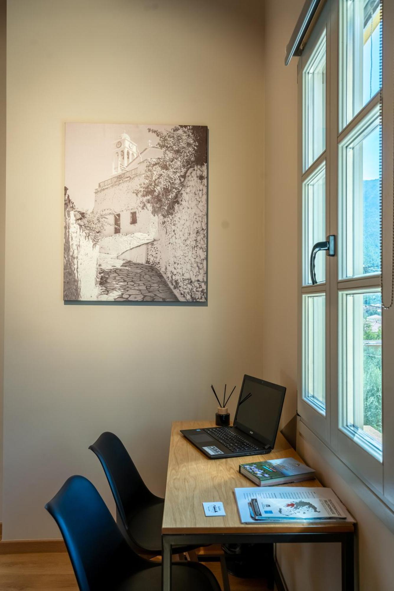 Kraka Apartments Leonidio Bagian luar foto